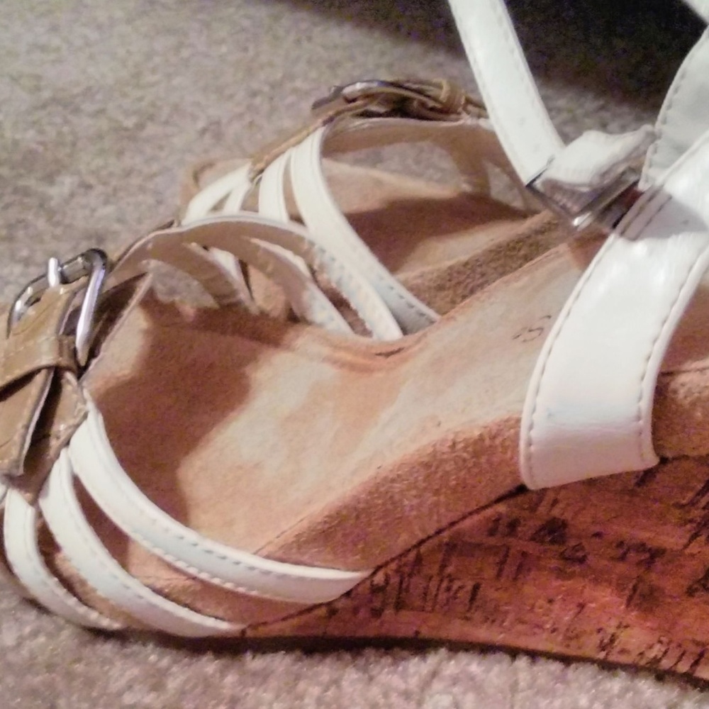 Aerosoles Women's Plush Around Wedge Sandal